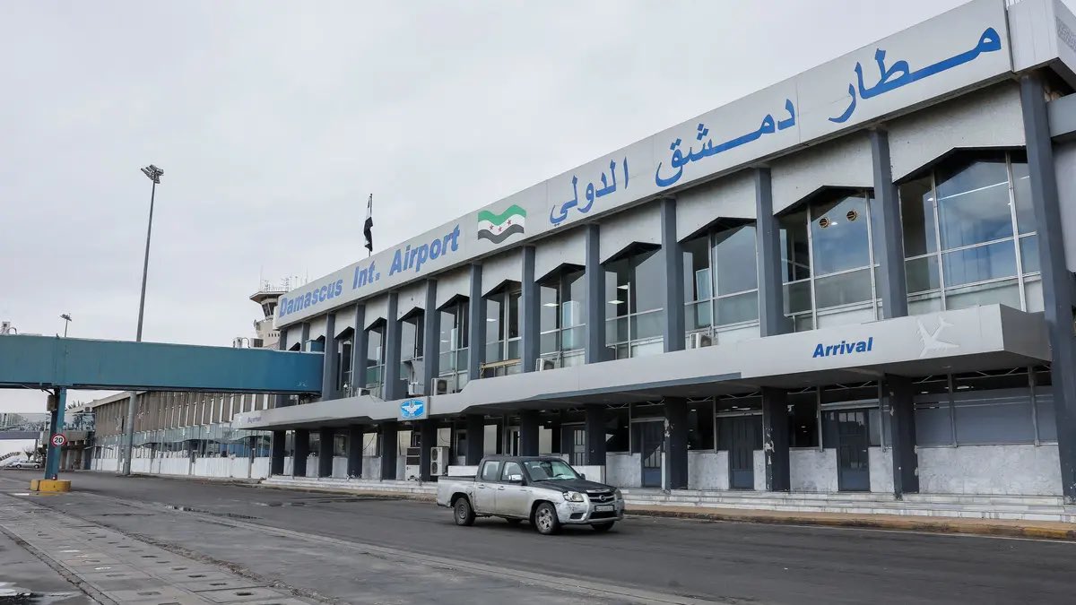 rakan_b777's tweet photo. 📌الطيران في سوريا

🔸مطار دمشق شهد 1686 رحلة خلال شهر يونيو عبر 14 شركة طيران

🔹أكثر من 187 ألف مسافر معظمهم مسافرين قدوم لدمشق

🔸طائرات العبور فوق الأجواء تجاوزت 15 ألف رحلة عبور للاجواء السورية في شهر يونيو

كل هذا قبل افتتاح ناس سوريا والصالة الجديدة https://t.co/JLMOhQKdRV