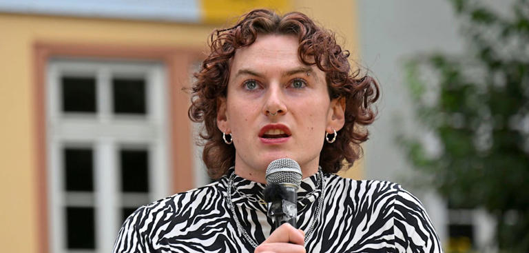 HaraldPaulick's tweet photo. Nach gescheiterter Blockade von AfD-Parteitag – Aktivisten drohen jetzt CDU und BSW
Wird Zeit, dass der Rechtsstaat die #LINKE #Ohrenklappe und #AUGENBINDE ablegt und durchgreift.
Dann könnte er wieder Vertrauen beim WÄHLER gewinnen!
Harald Paulick
Blogger
https://t.co/OYkQ3MhQX1 https://t.co/GBWs3wdWw8