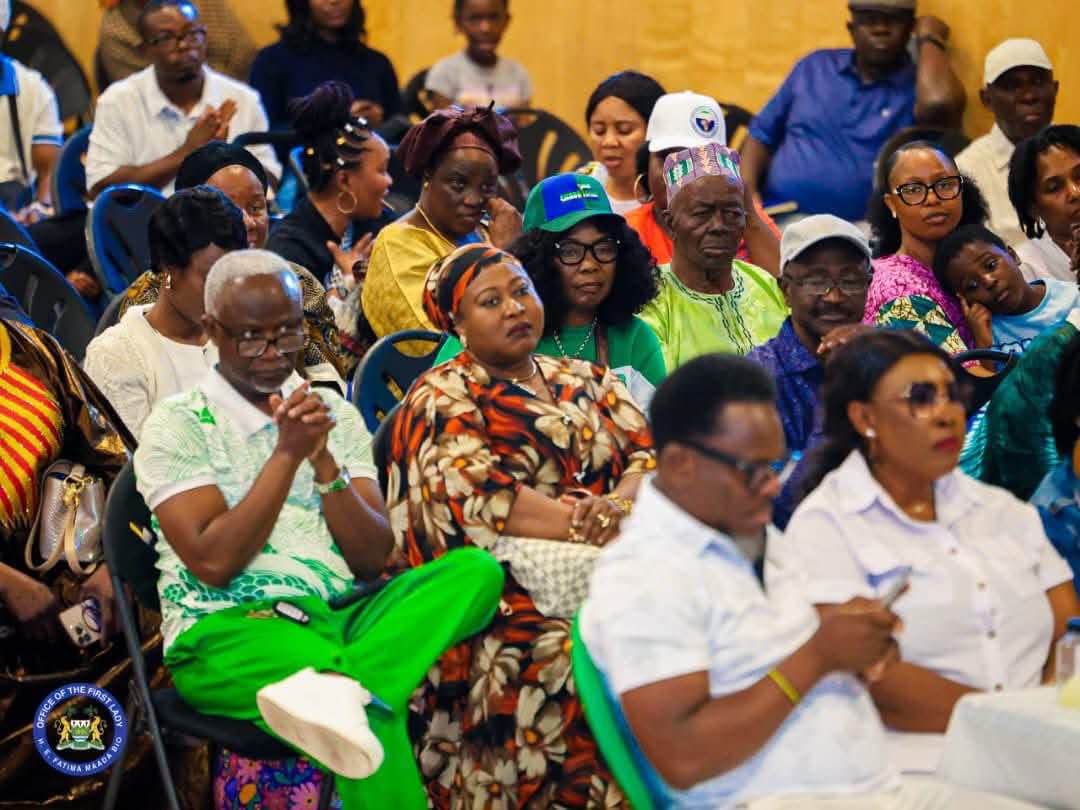 Ladyfatimabio's tweet photo. Last night, I had the pleasure of joining my fellow Sierra Leoneans in Edmonton, alongside our Ministers and Honourable Members of Parliament, for a Town Hall meeting organized by the Sierra Leone Association of Alberta.

I was inspired by the honest conversations, constructive ideas, and unwavering love for our country. Our diaspora remains a vital partner in Sierra Leone’s development, and your voices, expertise, and commitment are essential as we continue building a stronger, more inclusive nation.

Thank you to everyone who participated and to the Sierra Leone Association of Alberta for organizing such an important engagement. Together, let us continue working in unity for the progress and prosperity of our beloved Sierra Leone.

FMB