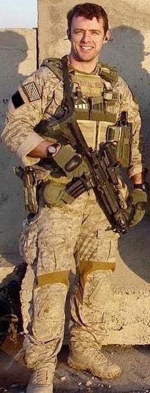 uncle_fury's tweet photo. US Delta Force B Squadron member Fred Fusco with HK416D chilling with the team https://t.co/SYqs0JUi0h
