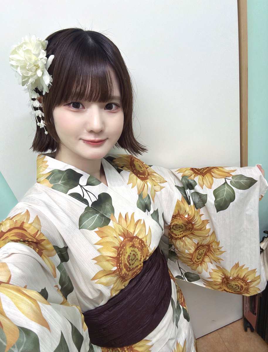 Saki_Chitose_'s tweet photo. おはよ〜！🎋 https://t.co/W6Zc0p35kI