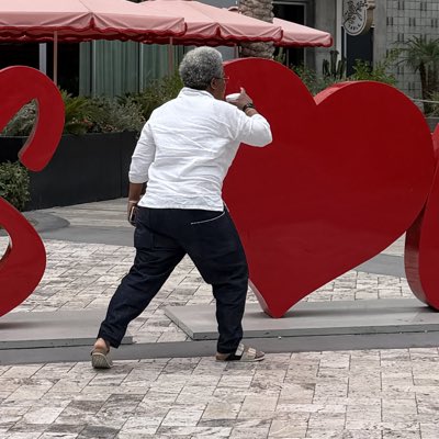 ATriskCAPITAL's tweet photo. #NewProfilePic https://t.co/gJdMzMGAFn