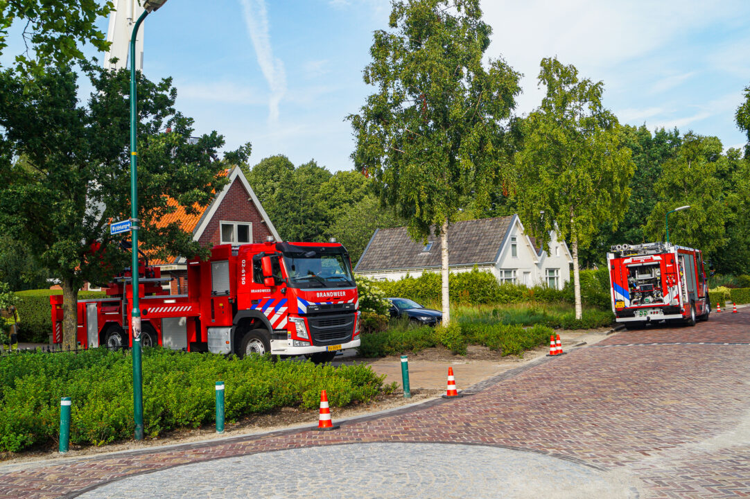 Persoon gewond na ongeval op dak in Twijzelerheide
