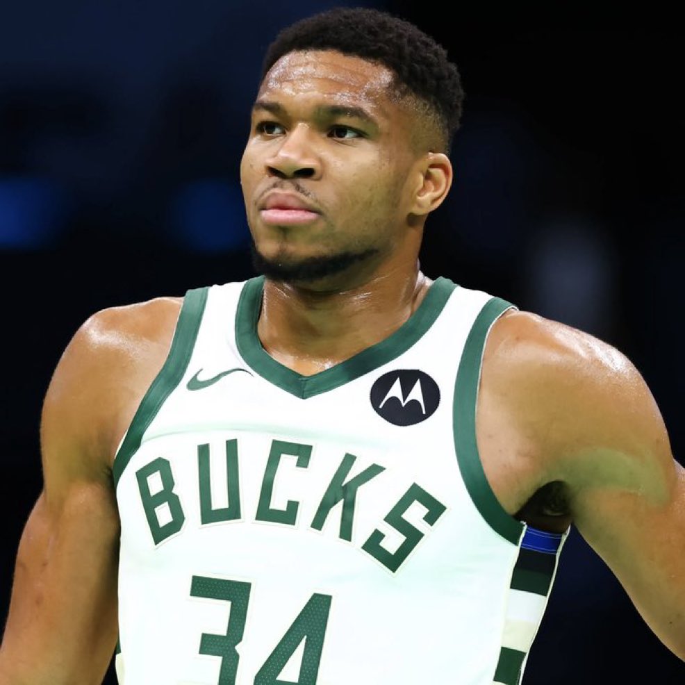 SleeperHoops tweet media