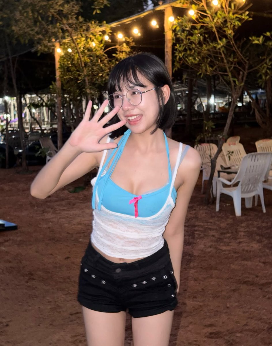 vioenet's tweet photo. กดติดตามส่งให้ดูส่วนตัว
#ไฟไหม้ #ครูปรีชา #EnemiesWithBenefitsFinalEP #สาวสวย #สาวเต้น #น่ารัก #เต้น https://t.co/WVc4pIYl5x