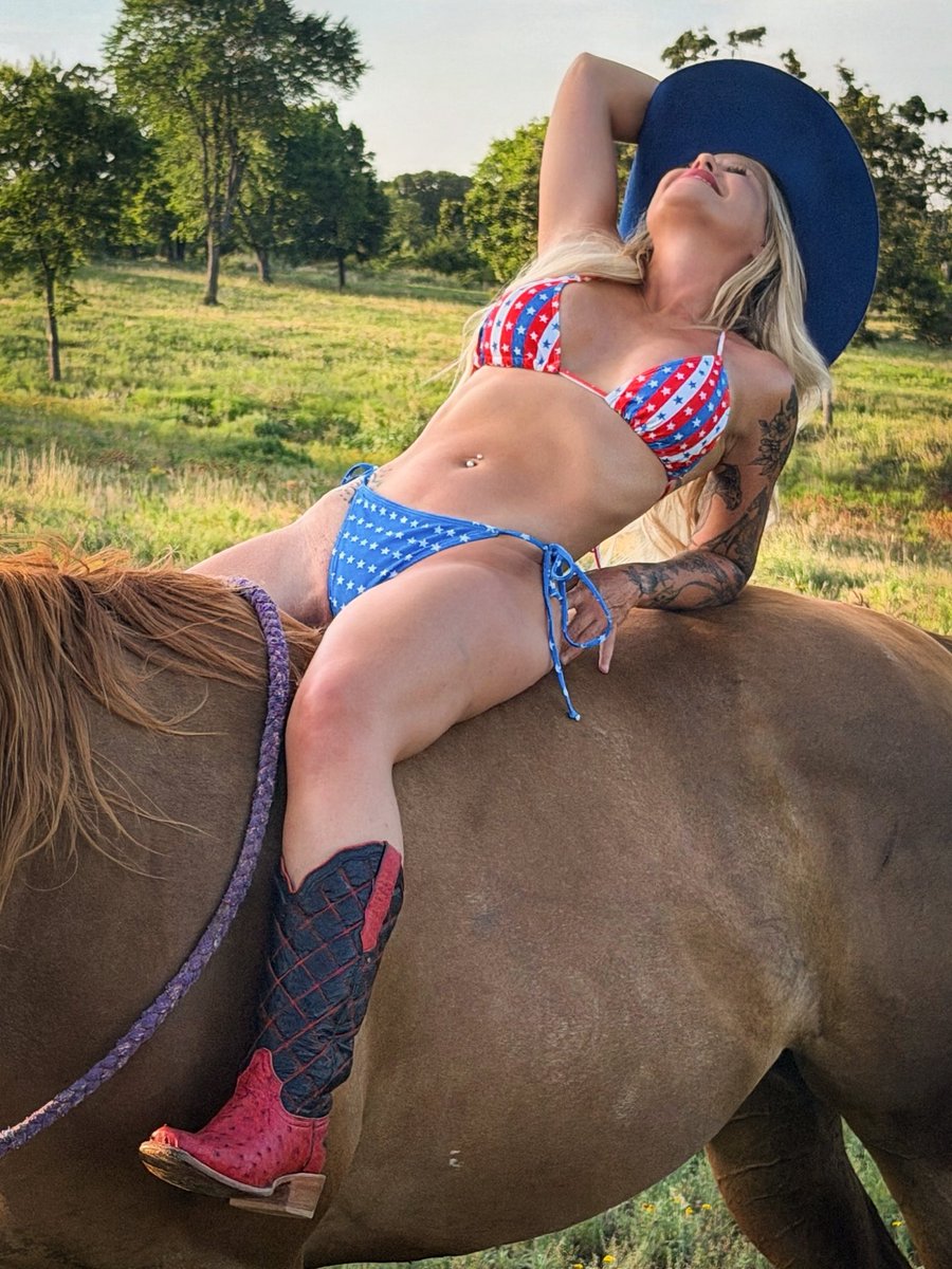 thelacyscott's tweet photo. Make America Cowboy Again 🤠🇺🇸 https://t.co/oT5ecamz83