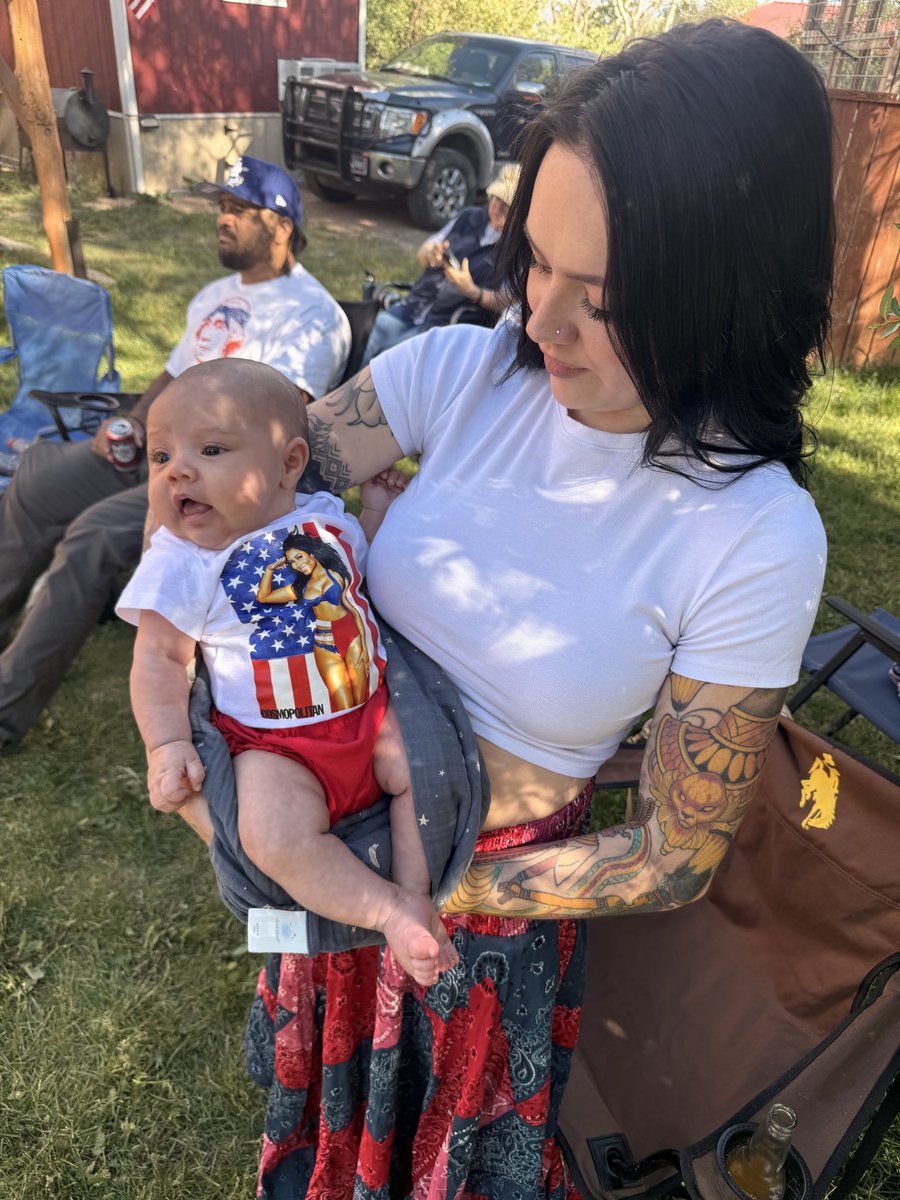 JenniferKrist28's tweet photo. @NICKIMINAJ @NICKIMINAJ  Check out my friend’s baby! She had on the best 4th of July costume!! 🇺🇸 https://t.co/mg3cxUcb77