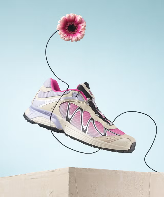 ladycreps's tweet photo. Ad:😍SAVE £55 😍> https://t.co/nVXLZ0EDeS

The Salomon XT-Whisper in “Rainy Day Cosmic Sky” just dropped to £85 at size?

WAS: £140 https://t.co/xiZKhyKJqM