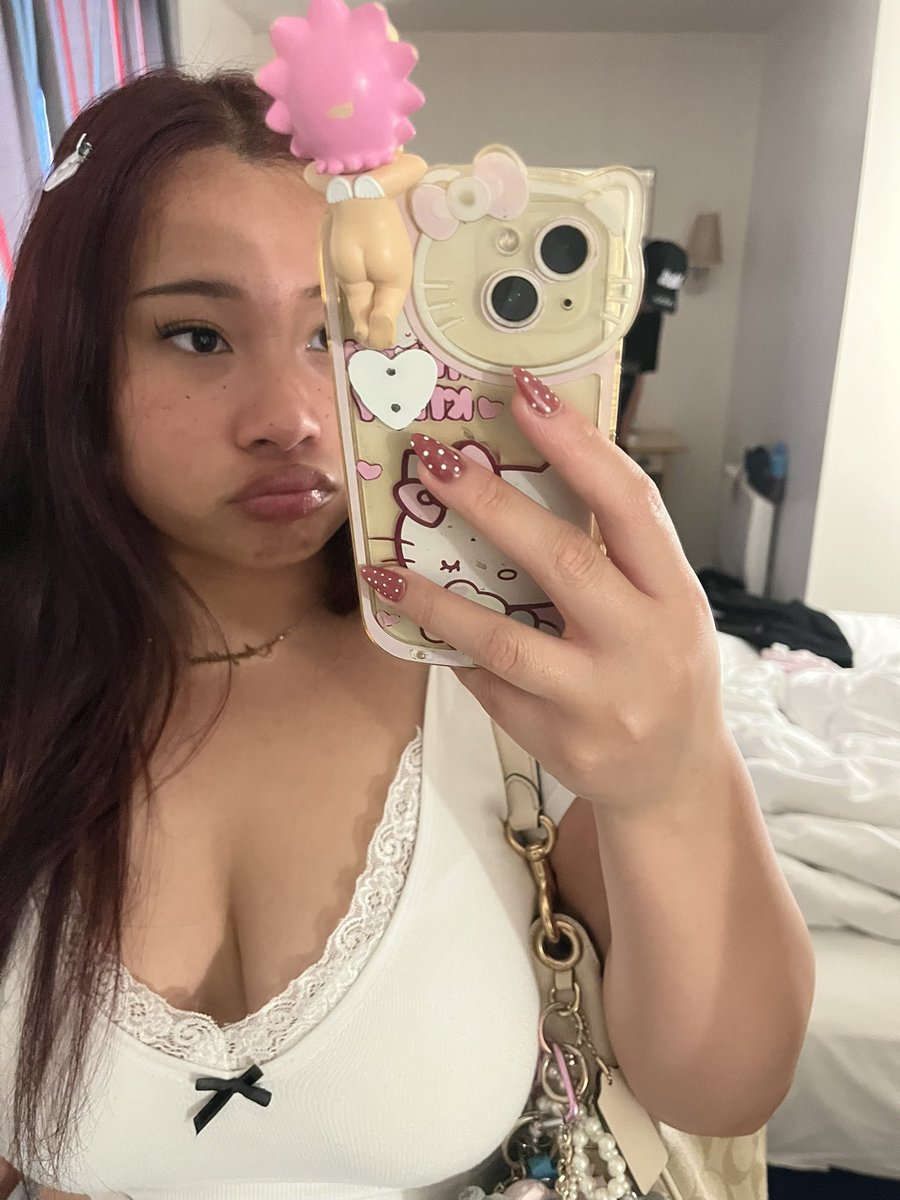 itsangllicaa's tweet photo. fit check https://t.co/PP6nBG9q6V
