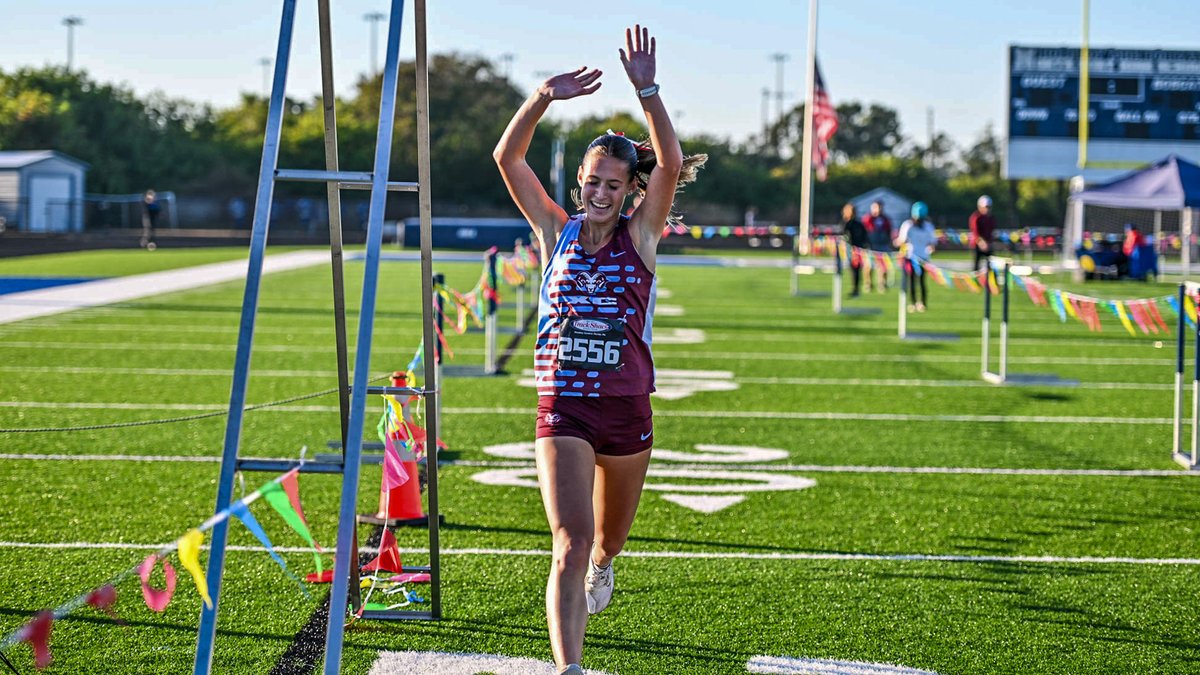 flrunners's tweet photo. Junior Madison Muller of Sarasota Riverview leads all Florida girls in the 2026 Pre-Season Florida XC rankings. What will it take to be ranked in the Top 20 Girls' 5K in FL XC in 2026? Check out the in-depth look at the Top 20 Girls' times from 2015 to 2025.
https://t.co/y3Vps9Svnu