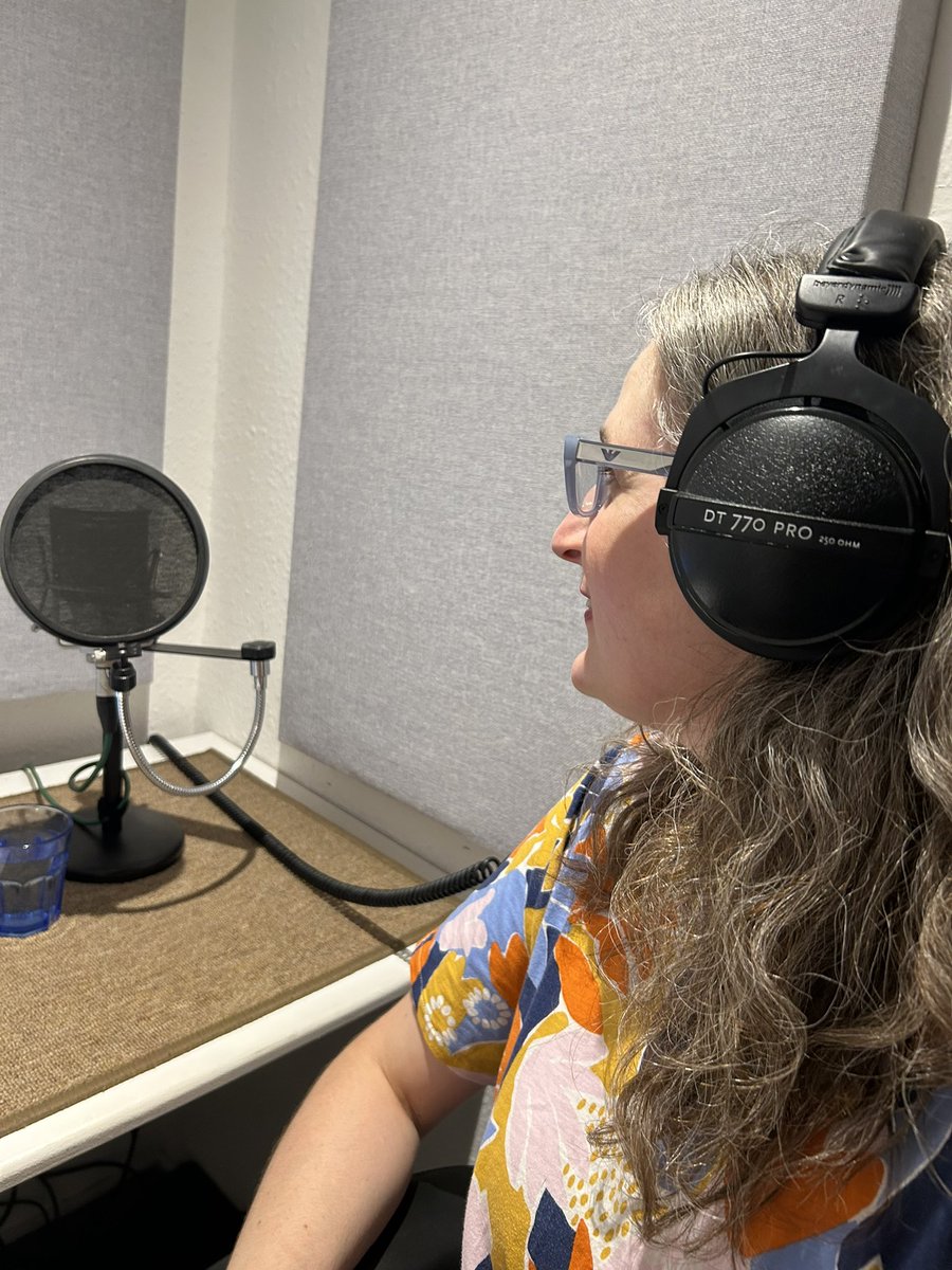 lizziegking's tweet photo. Very fun time today recording the voice over for my new animation about #ReasonableAdjustments in clinical practice 👍🎧🎙️#NursingMidwiferyEducation @DamnFineMedia @MediaLml @OpenUniversity @RAINE_Int https://t.co/CICAbZP2li