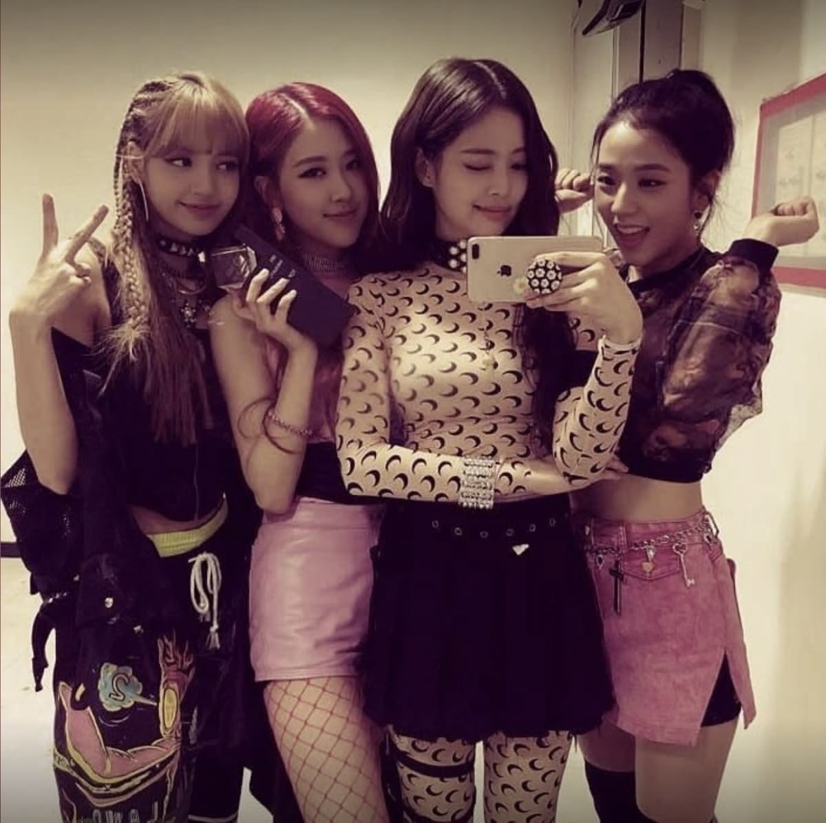 lenigcb's tweet photo. my top 4 groups https://t.co/oZBbfwdoUs