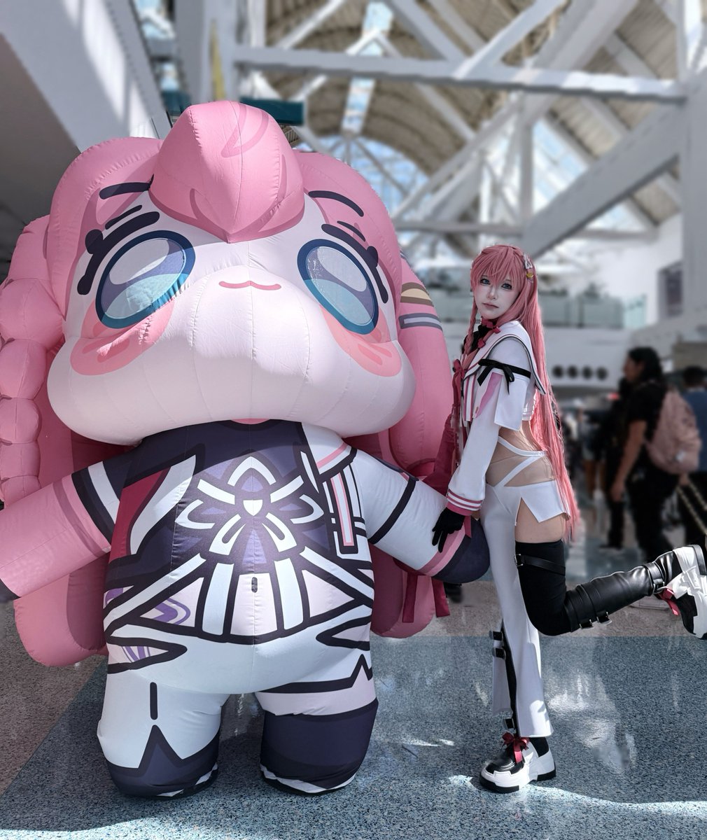Giju__v's tweet photo. Hello! I'm GIJU!

Thank you so much to everyone who stopped by the "Chaos Zero Nightmare" booth at Anime Expo!
so happy to meet you all as Tenebria. I hope you enjoyed it and that it became a wonderful memory for you!

Thank you again, and I hope we can meet again soon! 
#CZN #ax2026 #chaoszeronightmare