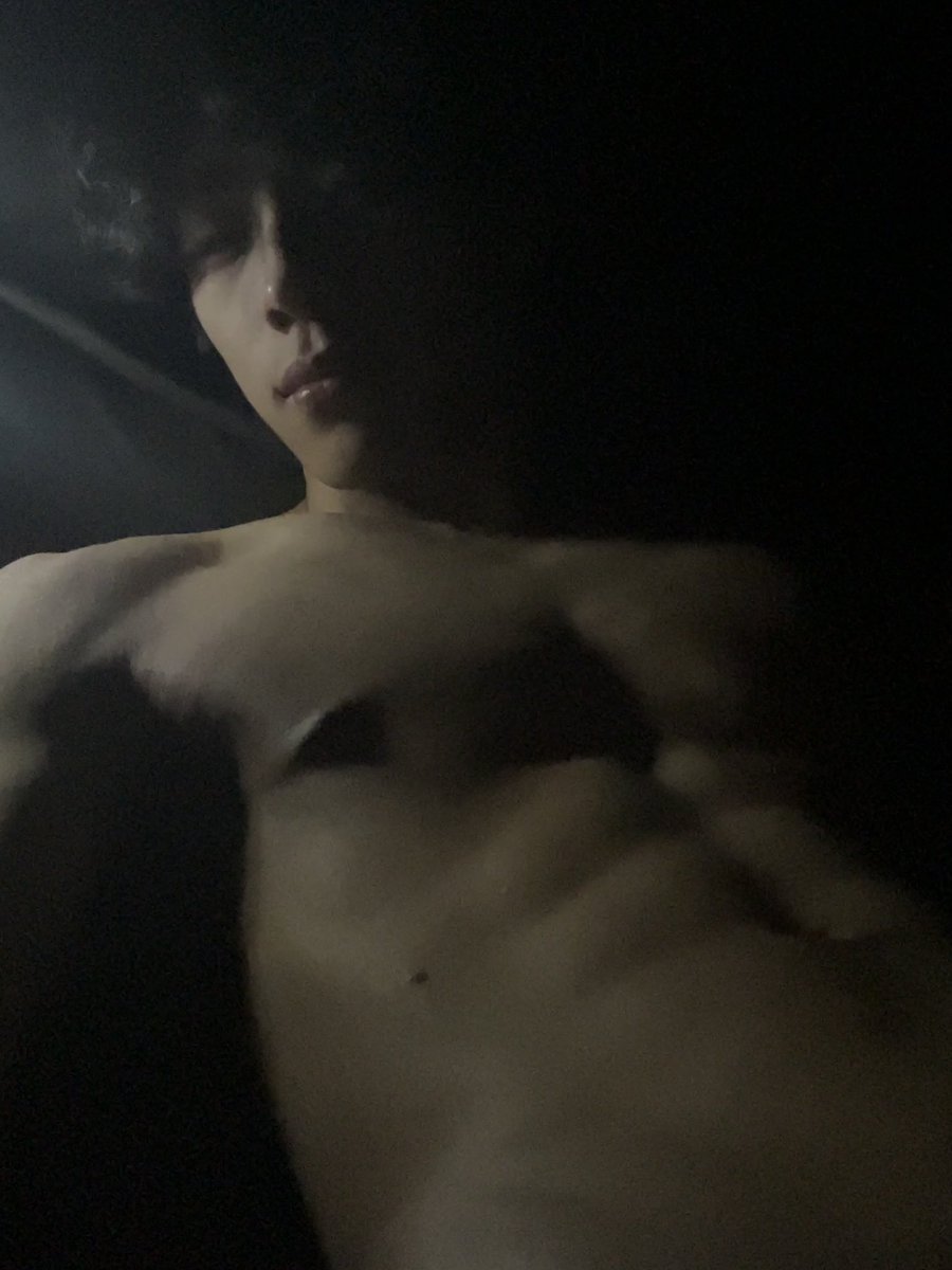 Luckb3nx's tweet photo. #直男 #女记者 #粗口 https://t.co/wImCrk0l5J