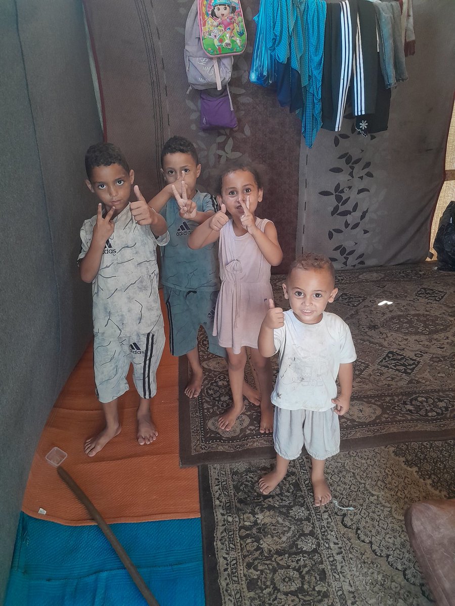 Ibrahim35449991's tweet photo. I'm not asking for an easy life... I'm only trying to protect my children's childhood from being lost. That's why I keep fighting every single day, no matter how hard life becomes... Hoping someone will see this struggle and choose to become part of our hope. 🤍 https://t.co/nuBms7SCcW