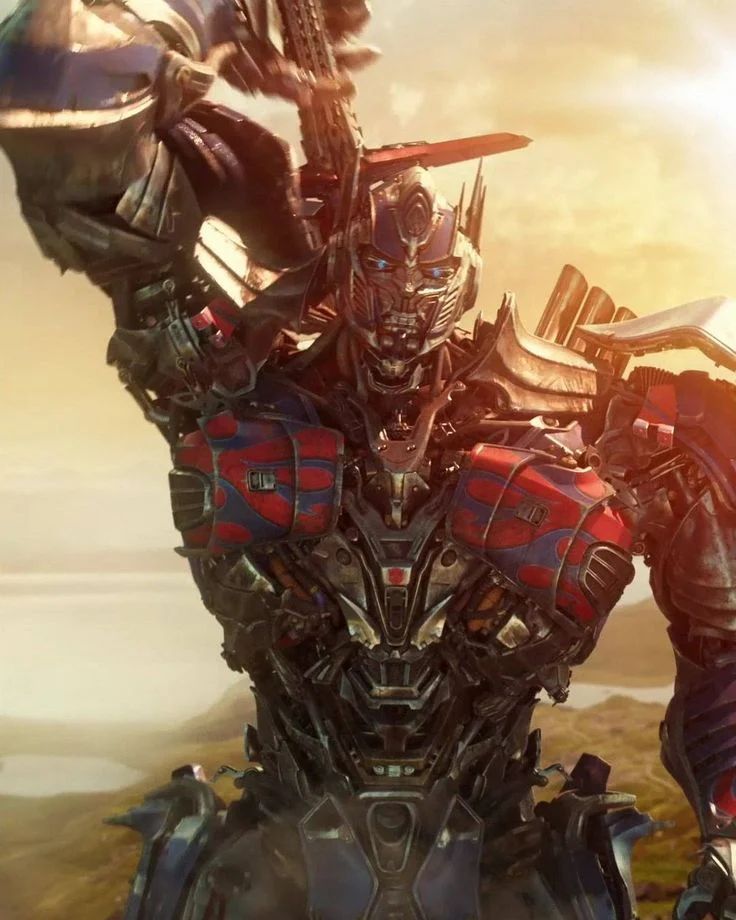 Cigarettes_R_Us's tweet photo. Optimus literally carried the last 2 movies. Queen shit 💕 https://t.co/ZWwVkYwrLR
