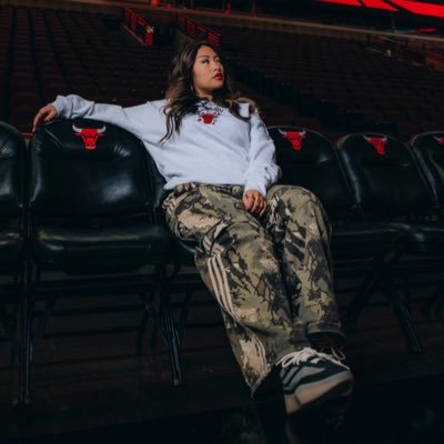 GILTYPLEAZURE's tweet photo. 🚨Announcement🚨

•ELATED to say that I have joined the @Fanatics team
•To my understanding, I will be helping Fanatics connect with the FANATICS of #BullsNation & this ELECTRIC Chicago Bulls team. Events, Giveaways, you name it. 
•I wanna thank @Chicago_Sully for entrusting me with this role, giving me this opportunity, & allowing me to join this rapidly evolving Fanatics movement. 
•I'm beyond humbled & honored
•Thank you SO MUCH to @msmeliss024 
•She's the one who vouched for me & got me here
•I can't stress enough how thankful I am that she would even consider me to be a part of something like this. She's the Team Leader for our Fanatics Bulls & Sky section, so I'm lookin forward to bein one of the people on her squad & connecting FANATICS with the most PASSIONATE fanbase in the NBA. #BULLSNATION 

•More details coming soon. Super excited about this
•As @Chicago_Sully would say, "LET'S GET IT!" 🤜💥🤛