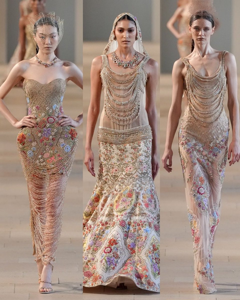 lostinsfictionn's tweet photo. DEVI - rahul mishra f/w 2026 couture collection at the paris fashion week ✧ https://t.co/NgEBxdHGoi