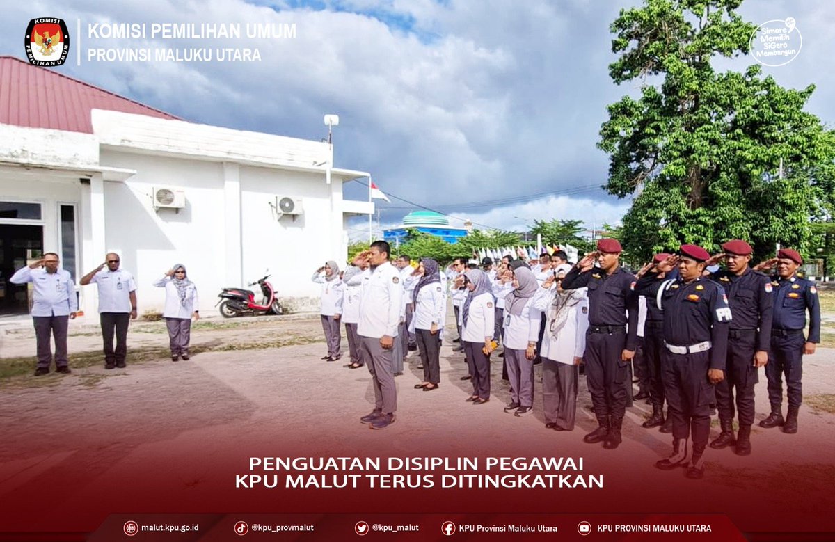 kpu_malut's tweet photo. #TemanPemilih, KPU Provinsi Malut  melaksanakan apel pagi di halaman kantor KPU Malut, Senin (6/7). Apel dipimpin oleh Anggota KPU Provinsi Malut, Muhktar Yusuf. Sebagai komandan apel Kasubag Teknis, Ambar Perdana Sebastin, dan diikuti oleh jajaran sekretariat.
#KPUMelayani https://t.co/Bqut4Z5Civ