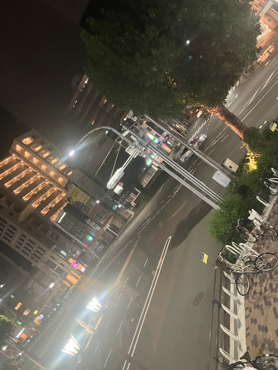 TakeDsOsl's tweet photo. 今日も夜がふけていく、、、。
お疲れー https://t.co/jK5LOEFViq