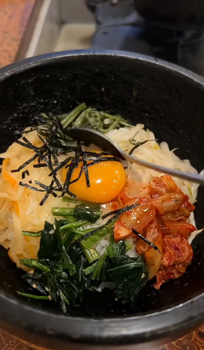 padlock52's tweet photo. Yum 🤤 😋 https://t.co/rNq4hYn0CC