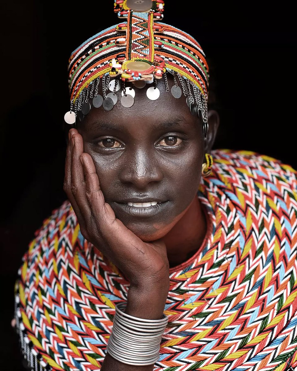 woolyheadblog7's tweet photo. 🇰🇪 Nilotic Pastoralists of Kenya 🇰🇪
The Samburu are Nilotic people of north-central Kenya. Their language is part of the plains Nilotes subgroup of the Nilotic family alongisde the Turkana, Otuho, Maasai & Njemps #epic #kenya #nilotic #Samburu #Africa https://t.co/6IsgKoIcPx