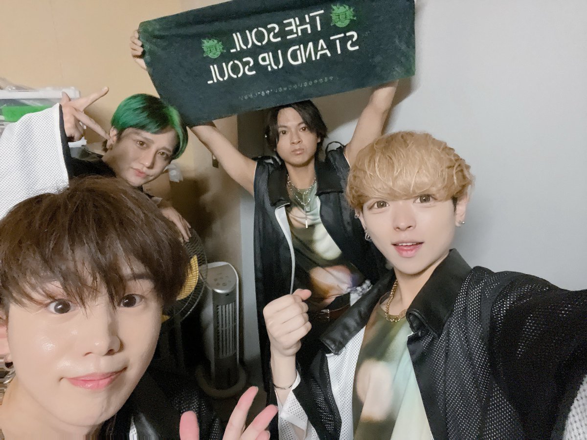yuya_TS's tweet photo. CHEERS! MUSIC LIVE🌱
ありがとうございました.ᐟ
初めての場所で緊張したけども360度( )たくさんの人に見てもらえて最高に楽しかった🤩
も���と雑草魂知って貰えるよう頑張るど🌱

次回のLIVEは12日にヨドバシ池袋屋上.ᐟ
早い時間からではありますがこちら両部出演します🍀良き週末にしよ❤️‍🔥 https://t.co/ftIDCpXcyE