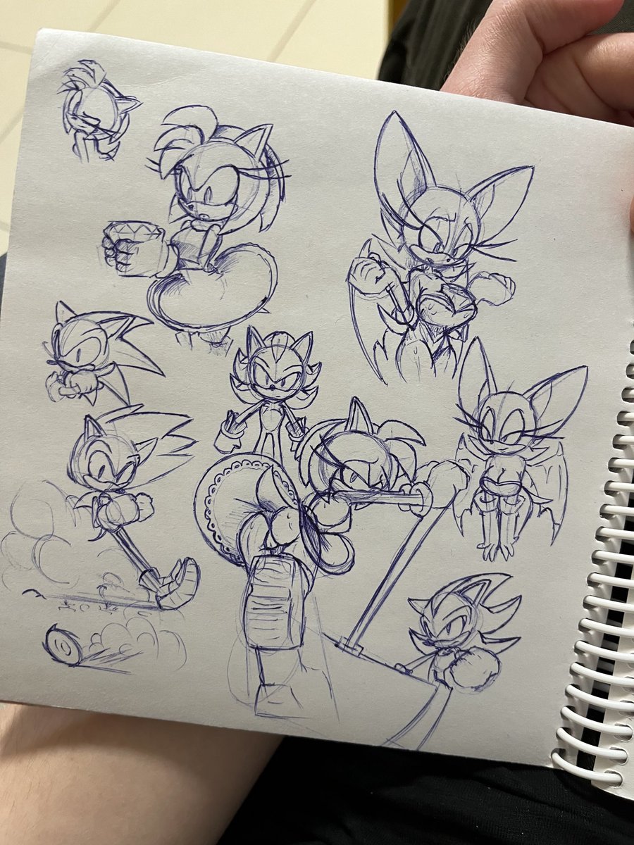 XilerArtist's tweet photo. Here we go haha. Here are some more interesting sketches 
#sketches #rayman #amyrose #sonicthehedgehog #shadowthehedgehog #rougethebat https://t.co/6uy8G6XRqQ