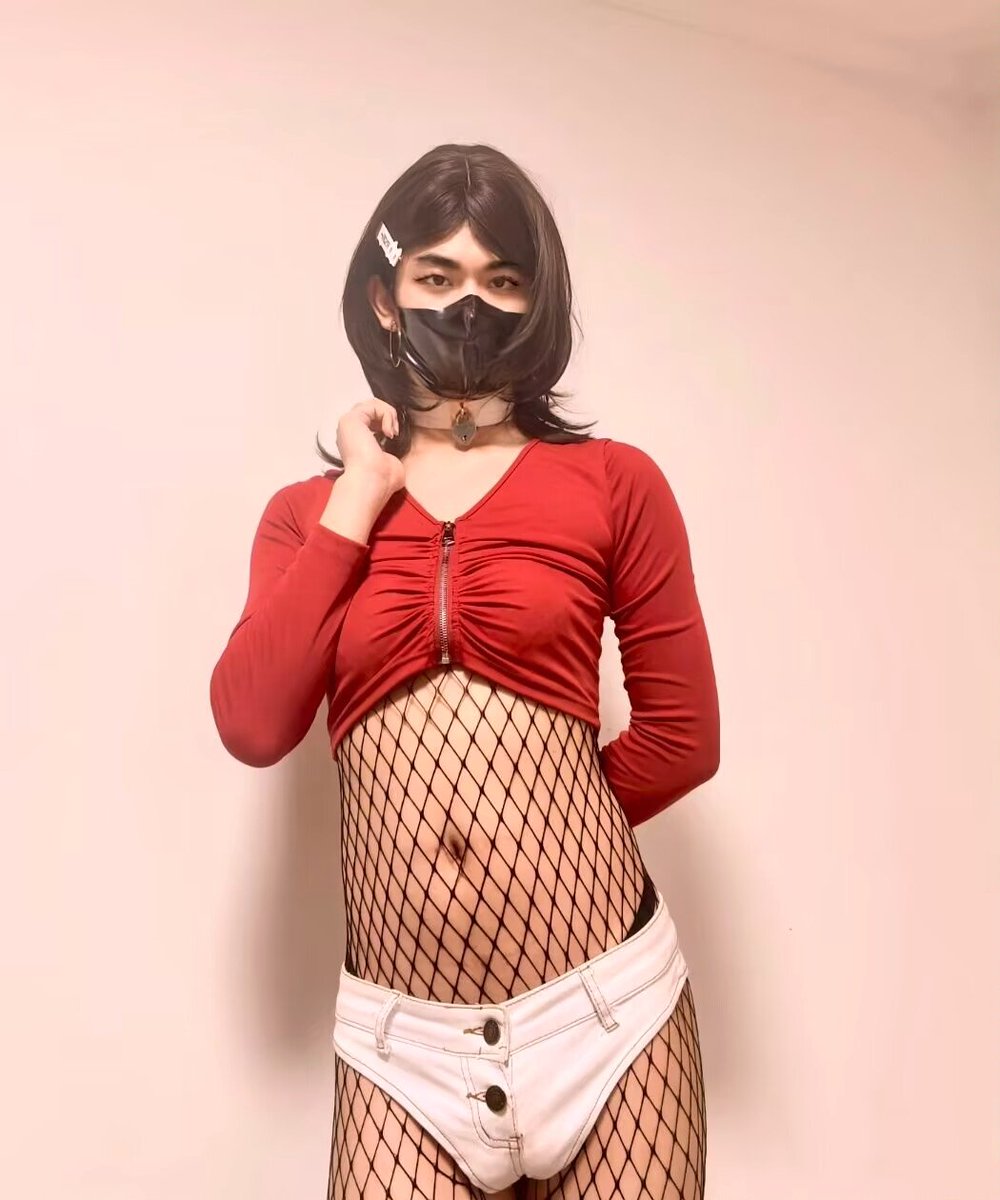 FemboyKittysis's tweet photo. 本来打算晚上露出，结果下了好大的雨😢在家里把自己干得腿软，视频过几天再剪出来吧~😇
#伪娘 #男娘 #女装 #雌堕 #贞操锁 #男の娘 #露出 #femboy #sissy https://t.co/ln4im4y99E