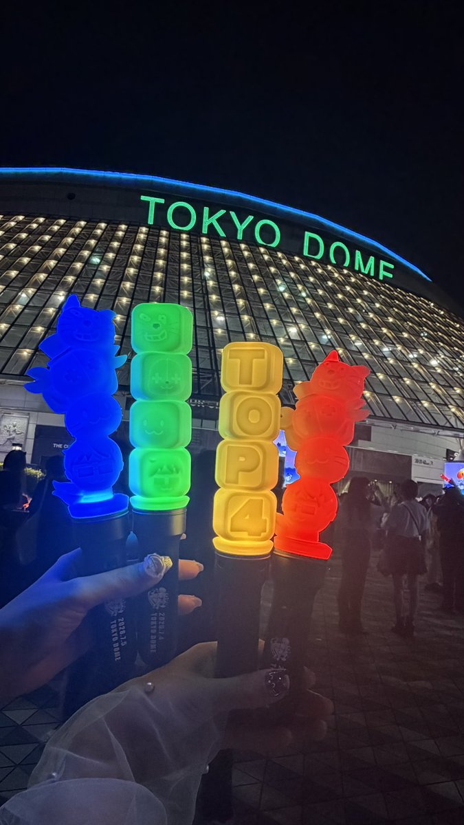 _357drop's tweet photo. ⭐️TOP4 in TOKYO DOME 2days ⭐️
ずーーーっと待ちに待ってた日❣️
ほんとにずっと楽しくて一生終わってほしくなかった( ᴗ_ᴗ̩ )生きてきた中でいちばん幸せな時間でした、絶対また調子いい日に集まります❣️🔝4️⃣ #TOP4TOKYODOME2 https://t.co/yeNYJkWfok