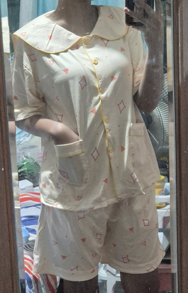 ann_csb12's tweet photo. Pasensya na sa aking dirty ahh mirror but they all arrived safely!!! I love it so much very comfy nilaaa at dahil dyan nabudol ako ulit at bumili ng other members' pjs🫠🫠🫠 anywayss thankyouu so muchh ulitt @proteinpasabuy for a smooth transaction po🫶🫶🫶
#proteinproofs https://t.co/SDJyrmDwoL