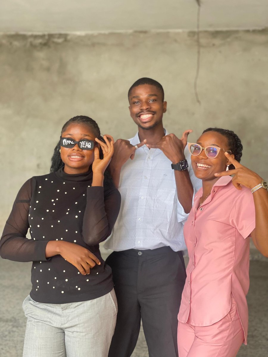 dabby_bliss's tweet photo. Final year shenanigans ❤️ https://t.co/WpJVx5w03N