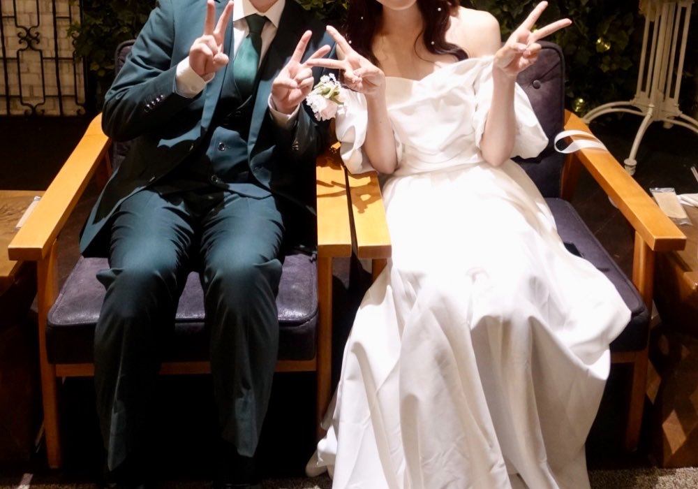 ___ot_3's tweet photo. 週末は親友のお披露目会に 🕊♡
結婚したいと思える人に出逢えて、終始幸せそうな親友の笑顔に自分まで幸せな気持ちになれた素敵な1日だった〜〜〜🪄 https://t.co/CoM3crwEVy