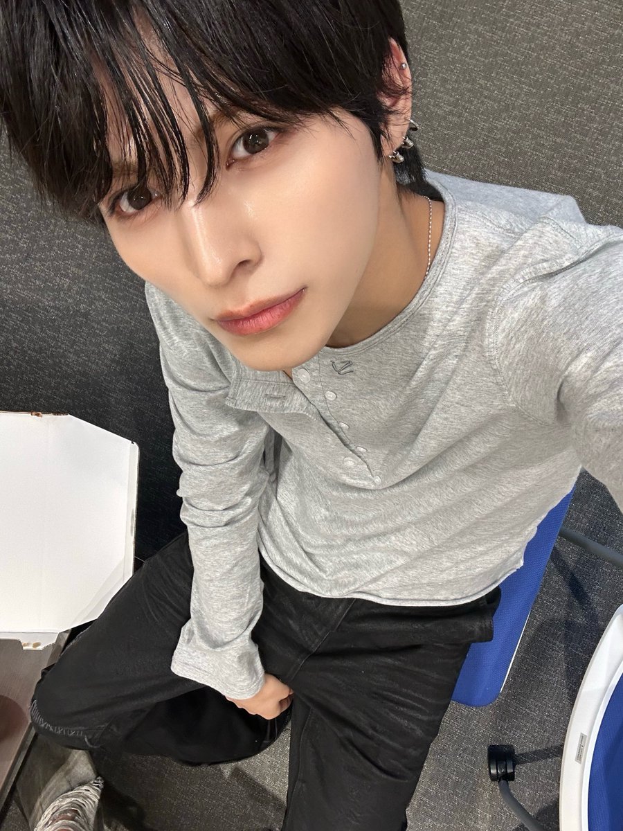 at_ALL_H_OURS's tweet photo. [#마사미]
🇯🇵❤️

#ALL_H_OURS #올아워즈
#MASAMI #마사미 https://t.co/nEqHkQptRI