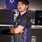 Photo by Lorenzo (@Sharhy_)