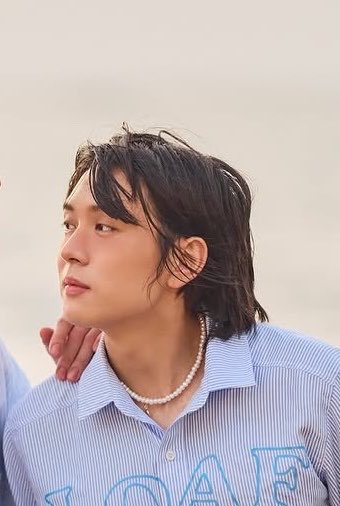 NaHaLaai's tweet photo. ข้าชอบหัวน้องภณจังกะโหลกหัวชีกลมน่ารักมากอยากลูปอยากเล่นผม😭 (ละไมถ่ายกะผู้สวยกว่าถ่ายคนเดียวงง) https://t.co/xrYWtq8p4k