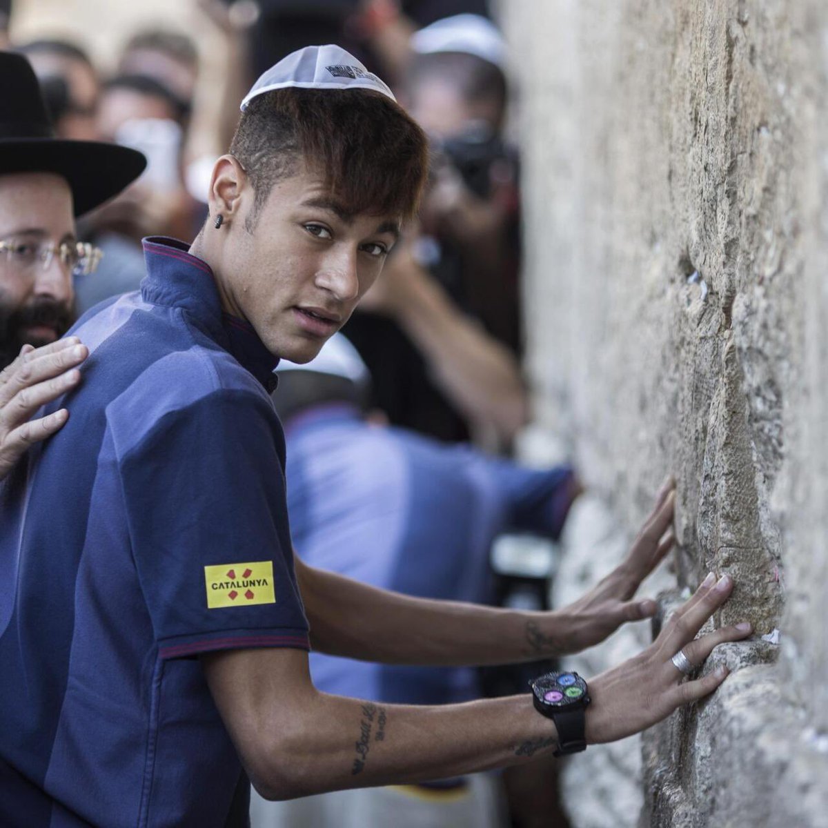 Rusia_HD's tweet photo. Bye bye Neymar Your tears will not make us forget that you visited Israel without any shame 

Never forgive never forget.. https://t.co/d8i0DCIS1j