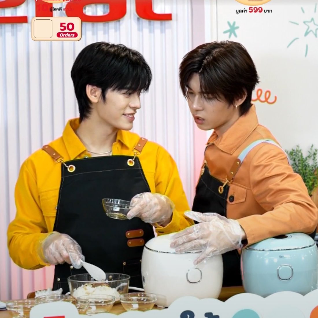 qdxjy's tweet photo. หมั่นไส้สีส้มมากอะ อยากมีสีเหลืองเป็นของตุวเองบ้าง ฮึ่ย

TTP X TEFAL COOK 
#TefalPOPxTeeteePor https://t.co/NEhgfFDA8T