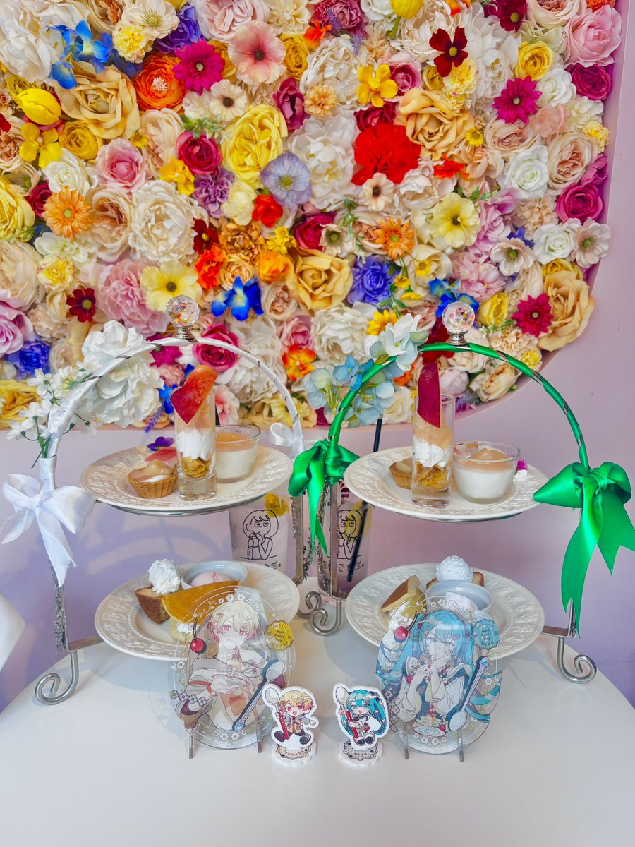 SbR_tea's tweet photo. カフェ活してきたよ~❣️
ドリンクオシャレで可愛かった.ᐟ.ᐟ.ᐟ https://t.co/1FD0dOT4Iu