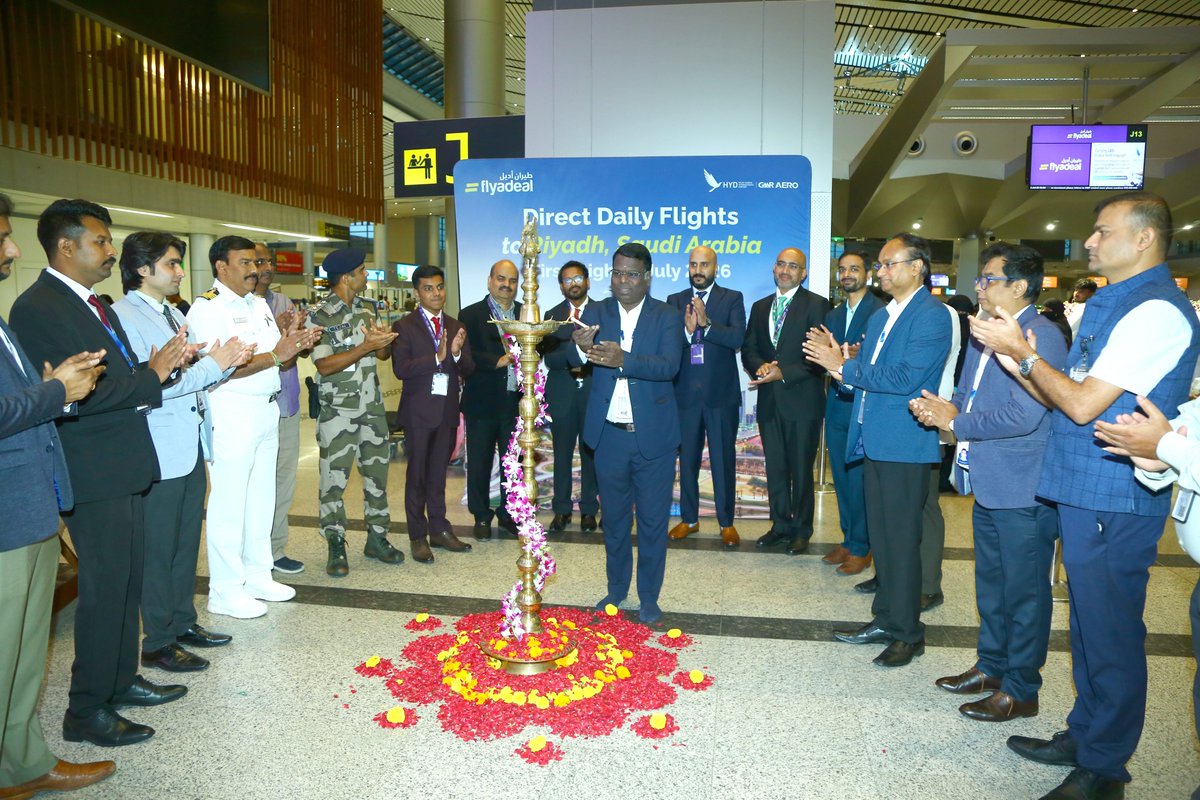 BirdGrp's tweet photo. Globe Ground India Pvt. Ltd. congratulates @flyadeal on its inaugural passenger flight from Hyderabad to Saudi Arabia. Proud to be part of this milestone. Wishing the team continued success! ✈️ 
#BirdGroup https://t.co/ik9ryhA16W