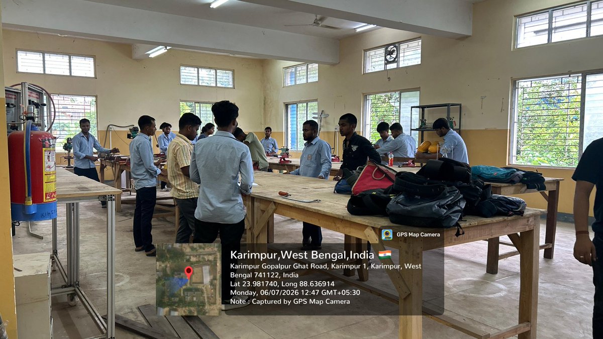 ItiKarimpur's tweet photo. 🎓 আজ থেকে Karimpur-I Government ITI-এর প্রথম বর্ষের ফাইনাল প্র্যাকটিক্যাল পরীক্ষা শুরু হলো।🛠️📚
সকলের পরীক্ষা সুন্দর, সফল ও ফলপ্রসূ হোক।💐
#KarimpurGovernmentITI #PracticalExam2026 #ITI #SkillDevelopment #FutureReady https://t.co/75ltslQmjP