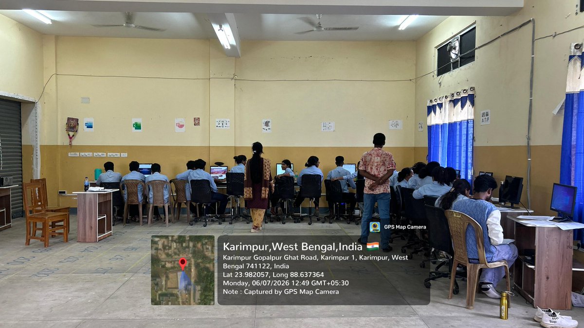 ItiKarimpur's tweet photo. 🎓 আজ থেকে Karimpur-I Government ITI-এর প্রথম বর্ষের ফাইনাল প্র্যাকটিক্যাল পরীক্ষা শুরু হলো।🛠️📚
সকলের পরীক্ষা সুন্দর, সফল ও ফলপ্রসূ হোক।💐
#KarimpurGovernmentITI #PracticalExam2026 #ITI #SkillDevelopment #FutureReady https://t.co/75ltslQmjP