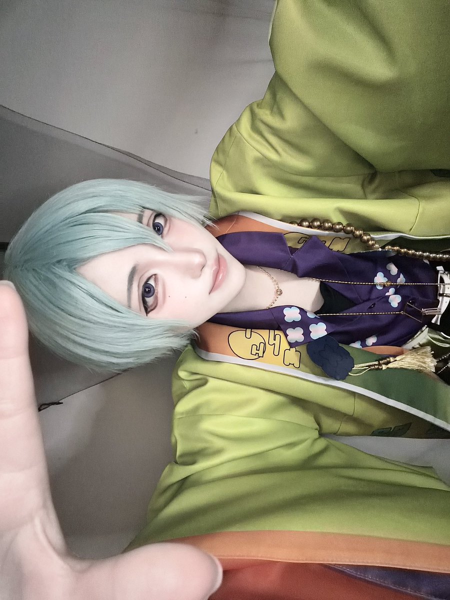 __iri_s's tweet photo. cos♦️
『派手めキョーシュクですが』 https://t.co/7wy6S3KcB5