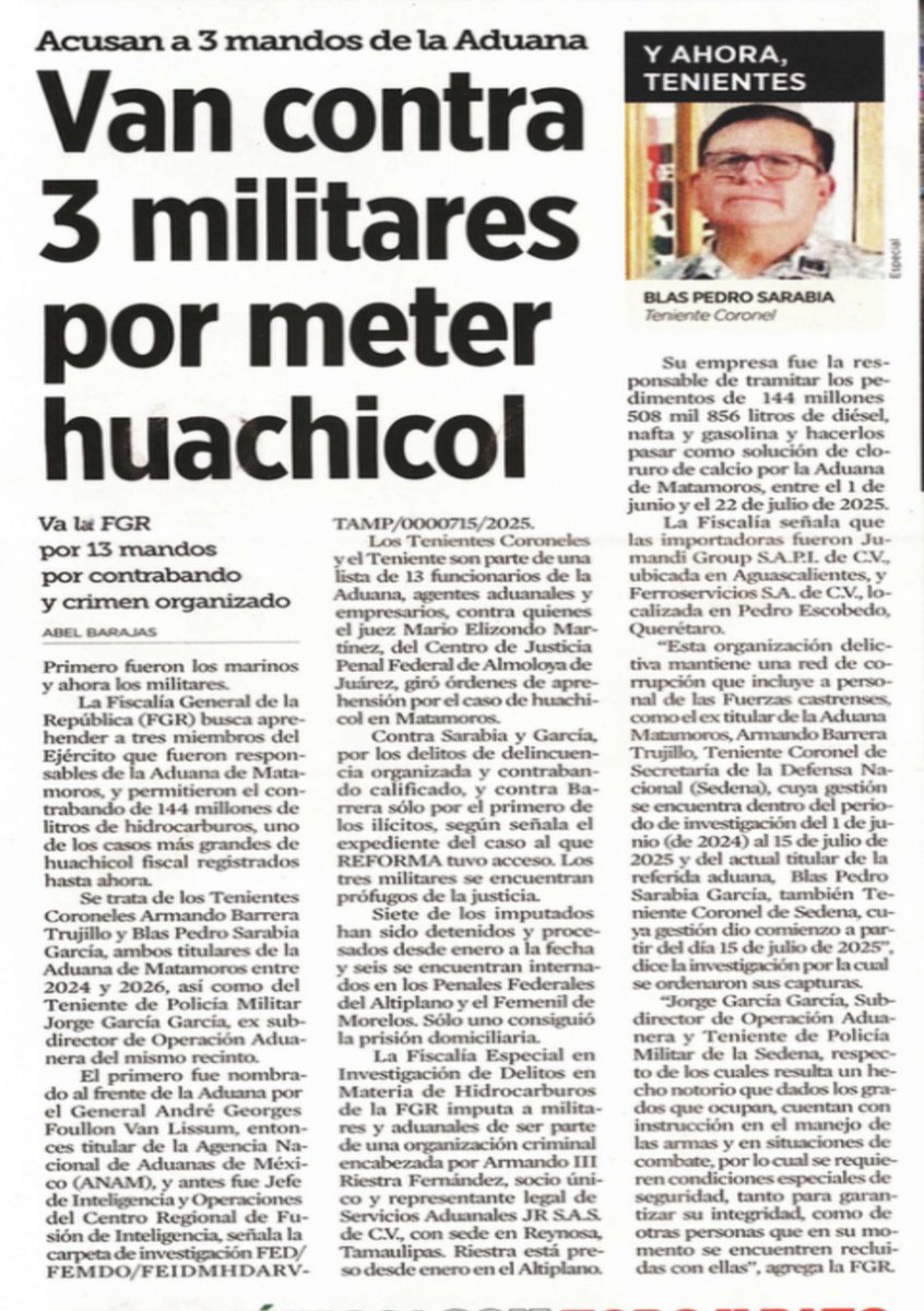 Erika_Velasco_'s tweet photo. Esto debería ser un escándalo: 3 militares que fueron responsables de la Aduana de Matamoros permitieron el contrabando de 144 millones de litros de hidrocarburos, uno de los casos más grandes de huachicol fiscal registrados hasta ahora. Primero marinos, ahora militares.… https://t.co/eYoOPMSxQO