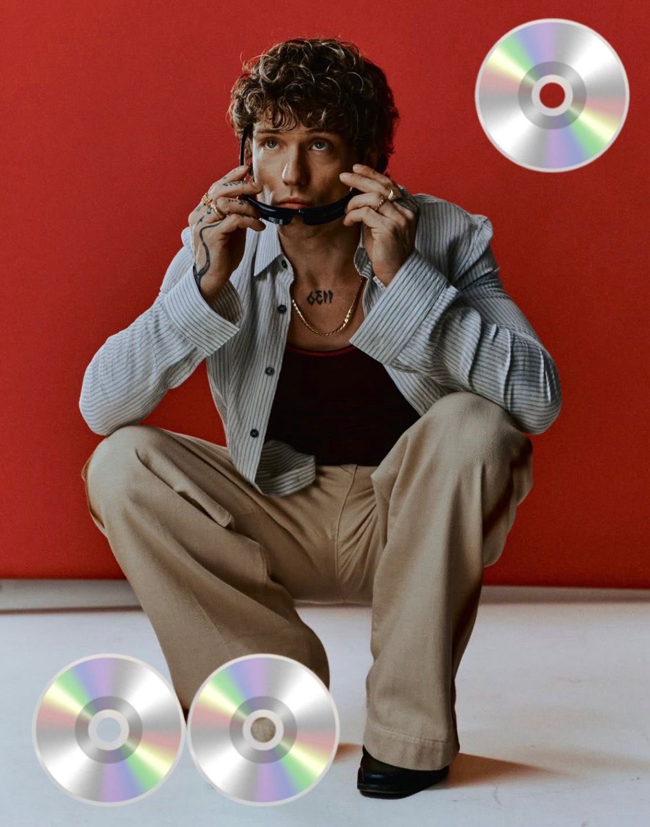 Reality_House's tweet photo. Certificazioni FIMI:
Secondo disco di platino (100k) per l’album #Giovani di Irama! Per lui anche il platino (50k) per l’album #AntologiaDellaVitaEDellaMorte. 🎵
Damiano David certifica il disco d’oro (100k copie) per il singolo #TheFirstTime. 🎶
📀💿 https://t.co/Ldw5onDFI3
