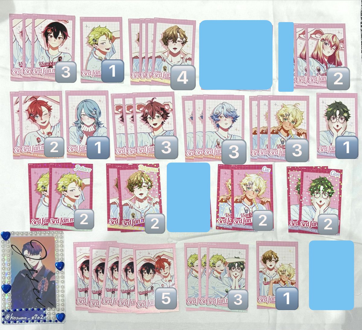 kosumo_0702's tweet photo. 【譲渡・交換】VS AMBIVALENZ ビバレン XlamV fun4re illuvista ファンミ　シャタコレ

【譲】画像参照

【求】定価＋送料 or 同異種イッセイorレオン

レアの譲渡はNまとめてのみ。
郵送or仙台手渡し。
お気軽にお声がけください◎ https://t.co/MsWiRgzfoE