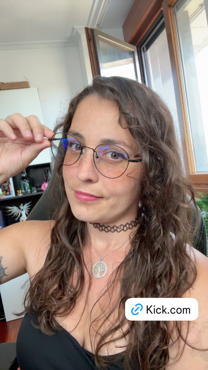 Norehh_stream's tweet photo. Vamos a darle un poquito al vicio no?

https://t.co/cN2ImjzThK https://t.co/kfD67vwVLT