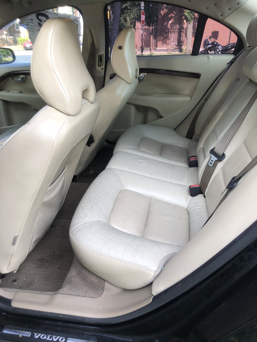 JayMoneyHung's tweet photo. $1850 07 Volvo s80 Chicago 📍Il LOCATION 182k miles clean title  Hit in Back https://t.co/GtOdLHnndQ