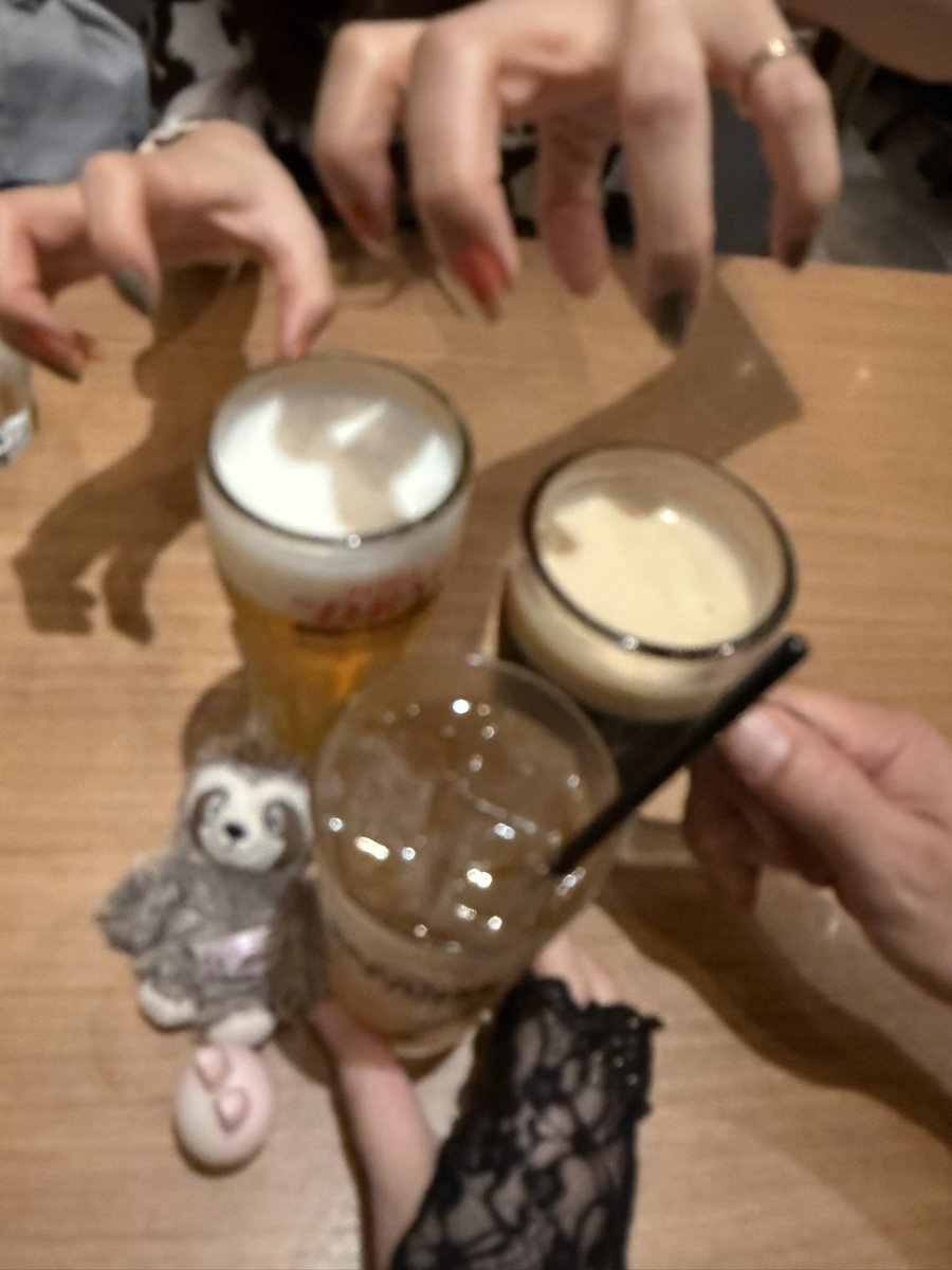 mkm_'s tweet photo. #gohan #oyatsu #cafe 仕事終わりの浅井さんと合流して、登山してきたよ🍖＠マロリーポークステーキ六本木店　3人でキリマンジャロ（1kg）に登頂成功！！！！！😆🍖✨😆🍖✨😆🍖✨　夫のひとのお誕生日が近いのでケーキもらえたわーい🥰🎂 https://t.co/tJd5m8rLMr