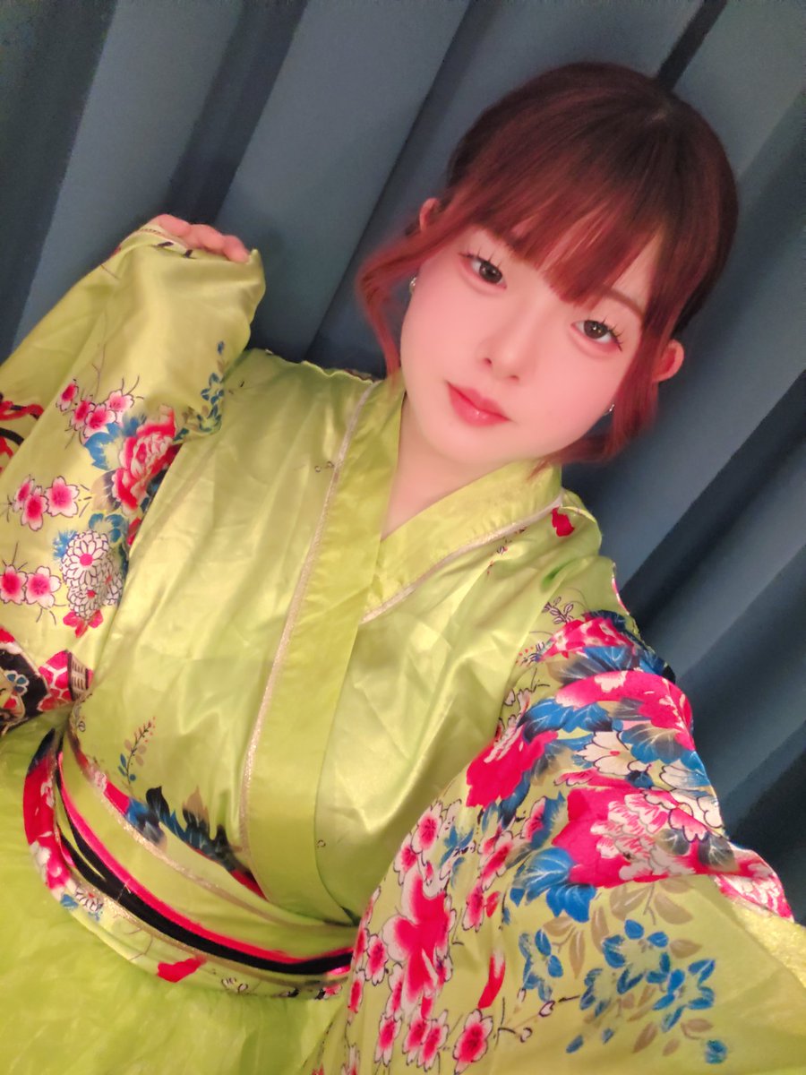 iori_gotanda's tweet photo. います！
七夕イベントだよ〜🎋⭐️
普段選ばない黄緑にしてみた🍀

#五反田 #ガールズバー #ガルバ #ラウンジ
@moana_gotanda https://t.co/o0u3p9DK6N